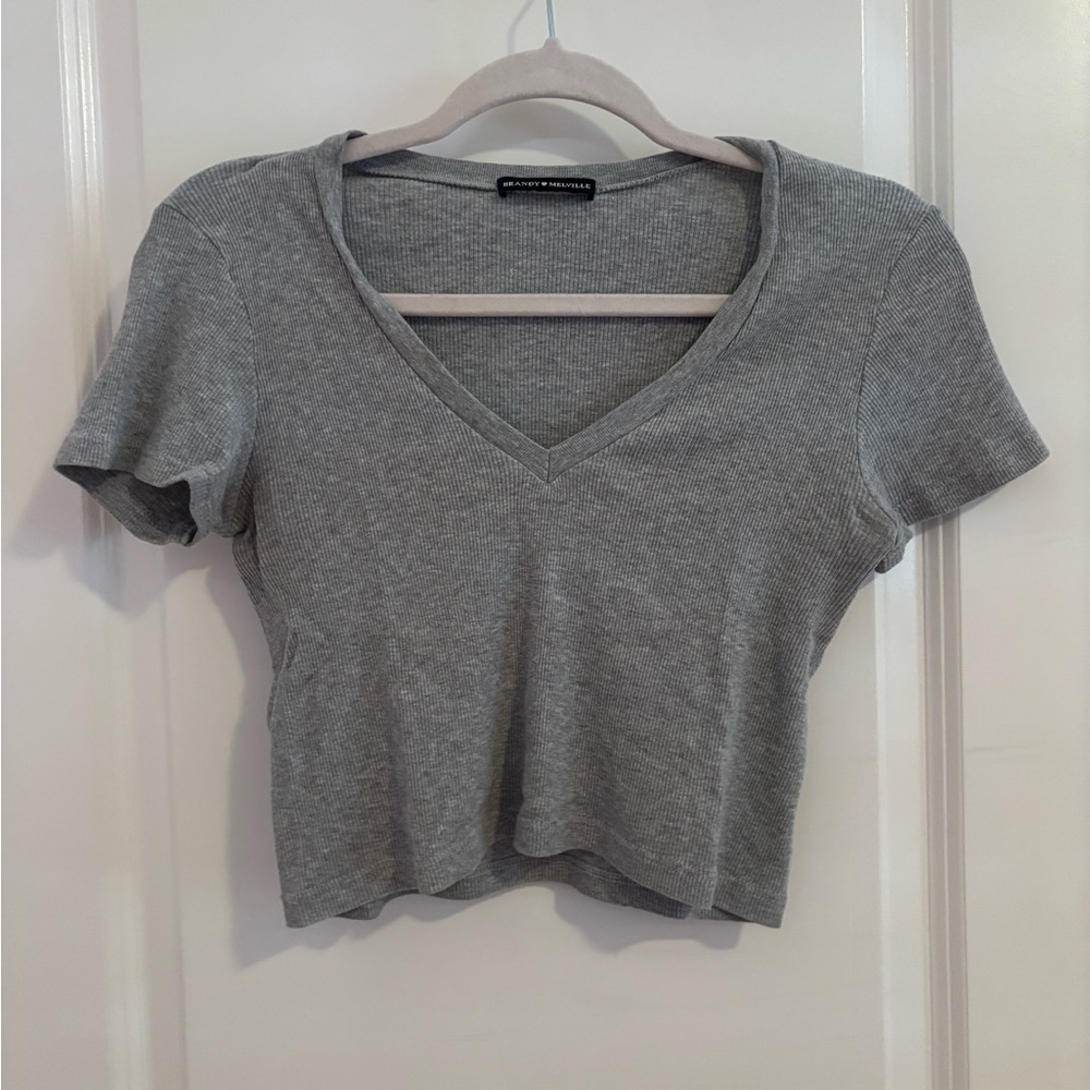 Brandy Melville Baby Tee Bundle!! View 6
